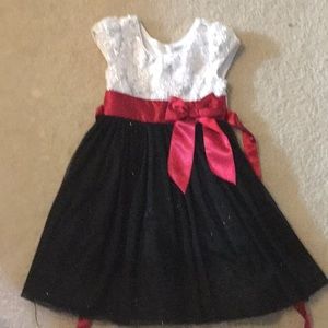 Girls holiday dress